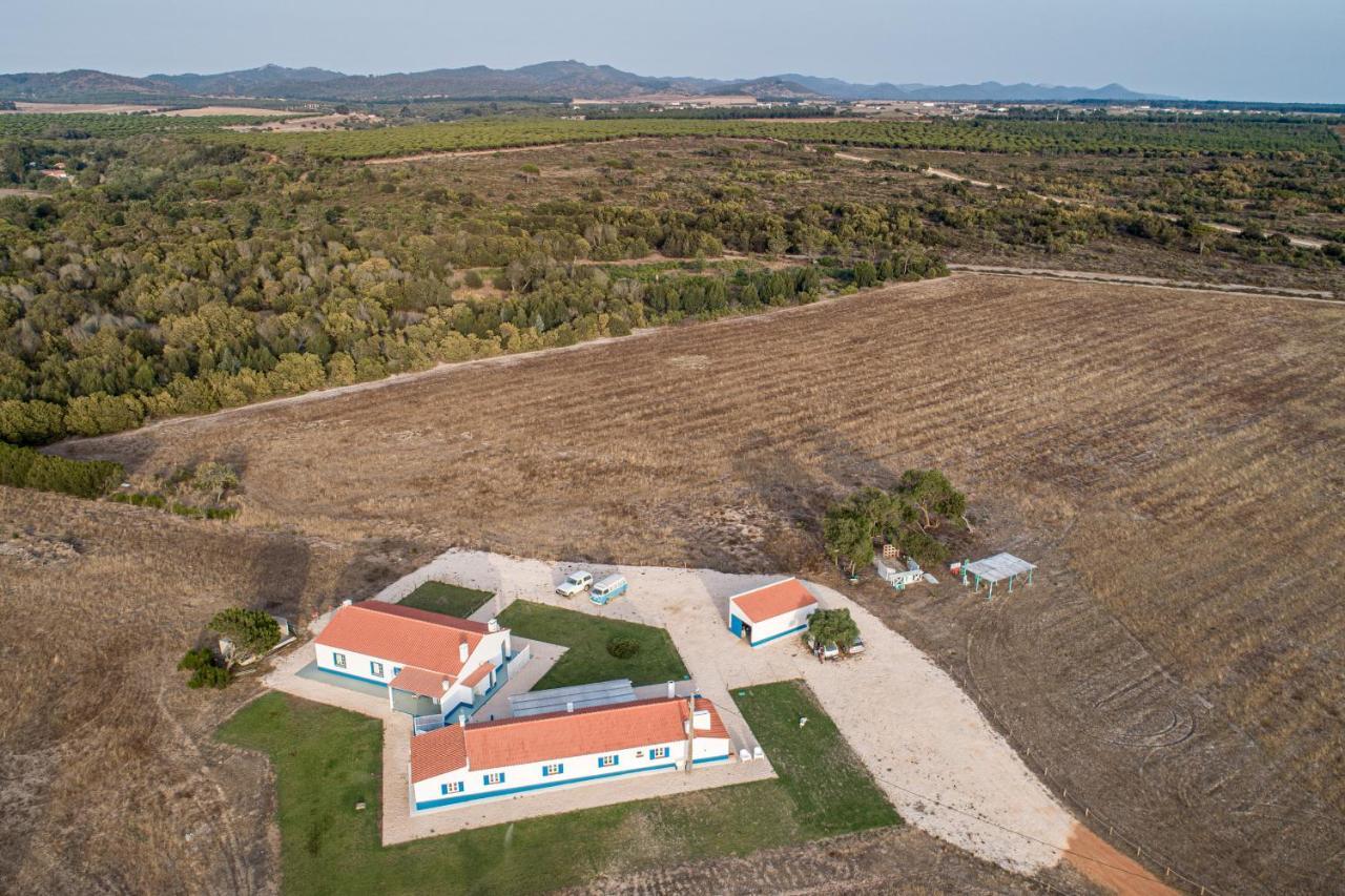 T Monte Villa Porto Covo Luaran gambar